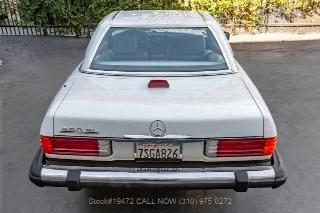 Foto 17 di 24: 1986 Mercedes Benz 560SL