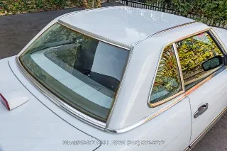 Foto 18 di 24: 1986 Mercedes Benz 560SL