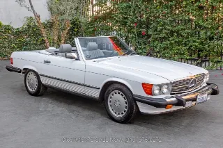 Foto 3 di 24: 1986 Mercedes Benz 560SL