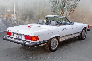 Foto 5 di 24: 1986 Mercedes Benz 560SL