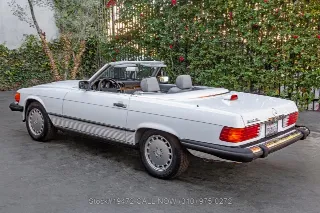 Foto 7 di 24: 1986 Mercedes Benz 560SL