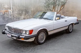 Foto 8 di 24: 1986 Mercedes Benz 560SL