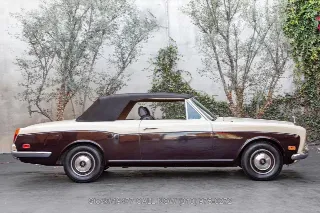 Foto 10 di 24: 1972 Rolls Royce Corniche