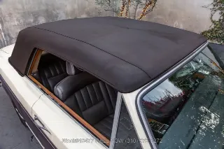 Foto 14 di 24: 1972 Rolls Royce Corniche