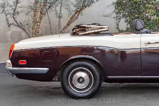 Foto 17 di 24: 1972 Rolls Royce Corniche