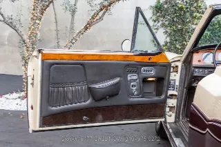 Foto 20 di 24: 1972 Rolls Royce Corniche