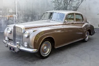 Foto 8 di 24: 1956 Bentley S1