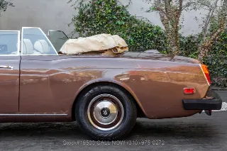 Foto 19 di 24: 1976 Rolls Royce Corniche