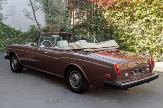 Foto 7 di 24: 1976 Rolls Royce Corniche