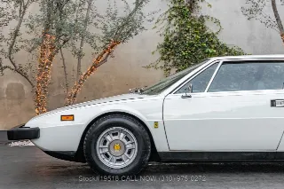 Foto 12 di 24: 1975 Ferrari Dino 308