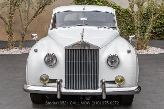 Foto 2 di 24: 1958 Rolls Royce Silver Cloud