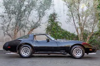 Foto 4 di 24: 1979 Chevrolet Corvette