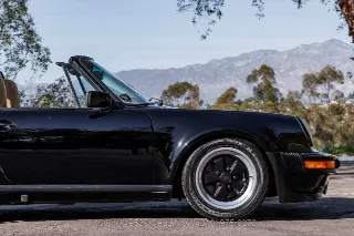 Foto 17 di 24: 1985 Porsche 911 Carrera