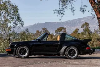 Foto 19 di 24: 1985 Porsche 911 Carrera