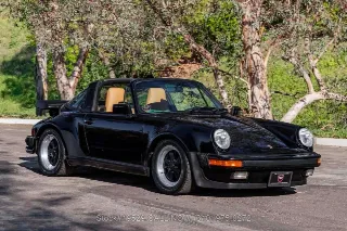 Foto 3 di 24: 1985 Porsche 911 Carrera