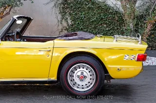 Foto 19 di 24: 1975 Triumph TR6