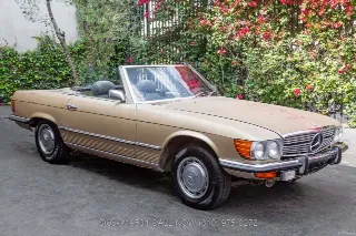 Foto 3 di 24: 1972 Mercedes Benz 450SL