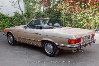 Foto 7 di 24: 1972 Mercedes Benz 450SL