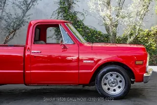Foto 10 di 24: 1972 Chevrolet C10