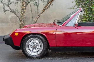 Foto 18 di 24: 1976 Porsche 914 2.0