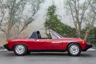 Foto 4 di 24: 1976 Porsche 914 2.0