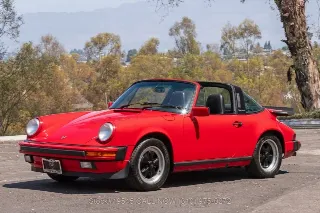 Foto 11 di 24: 1987 Porsche Carrera
