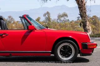 Foto 19 di 24: 1987 Porsche Carrera