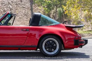 Foto 23 di 24: 1987 Porsche Carrera