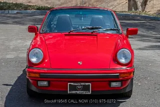 Foto 2 di 24: 1987 Porsche Carrera