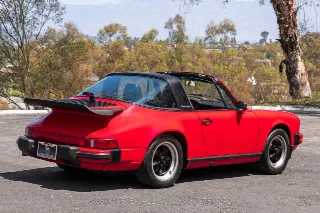 Foto 6 di 24: 1987 Porsche Carrera