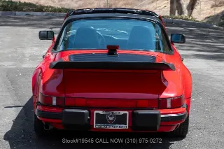 Foto 7 di 24: 1987 Porsche Carrera