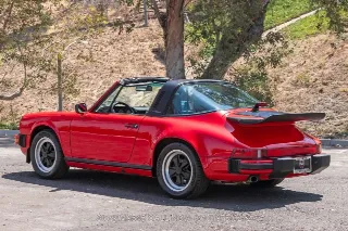 Foto 9 di 24: 1987 Porsche Carrera