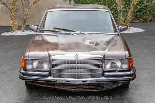 Foto 2 di 24: 1979 Mercedes Benz 450SEL