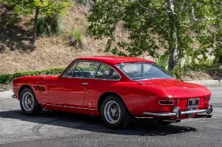 Foto 10 di 24: 1966 Ferrari 330