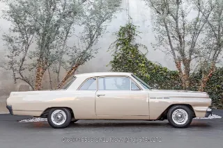 Foto 5 di 24: 1963 Buick Special