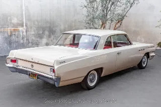 Foto 6 di 24: 1963 Buick Special