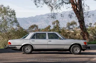Foto 4 di 24: 1979 Mercedes Benz 450SEL