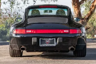 Foto 10 di 24: 1996 Porsche 993 Carrera