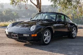 Foto 12 di 24: 1996 Porsche 993 Carrera