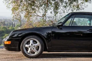 Foto 18 di 24: 1996 Porsche 993 Carrera