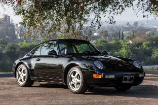 Foto 1 di 24: 1996 Porsche 993 Carrera