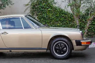 Foto 10 di 24: 1977 Porsche 911S