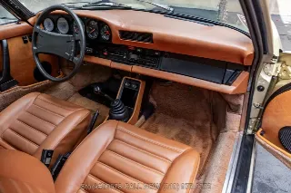 Foto 22 di 24: 1977 Porsche 911S