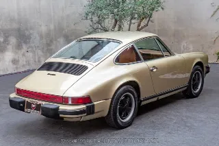 Foto 5 di 24: 1977 Porsche 911S