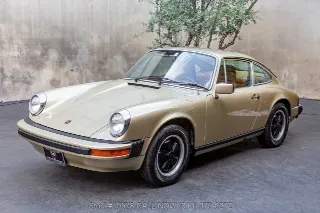 Foto 8 di 24: 1977 Porsche 911S