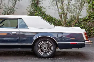 Foto 13 di 24: 1979 Lincoln Continental Mark V