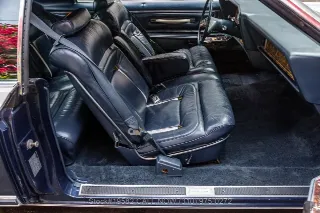 Foto 20 di 24: 1979 Lincoln Continental Mark V