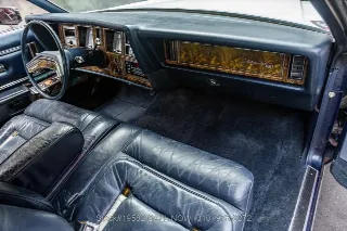 Foto 22 di 24: 1979 Lincoln Continental Mark V