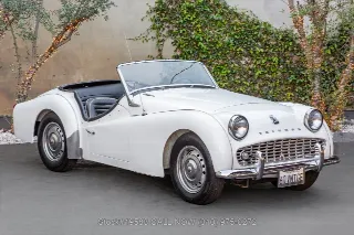 Foto 23 di 24: 1960 Triumph TR3
