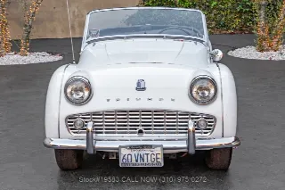 Foto 2 di 24: 1960 Triumph TR3